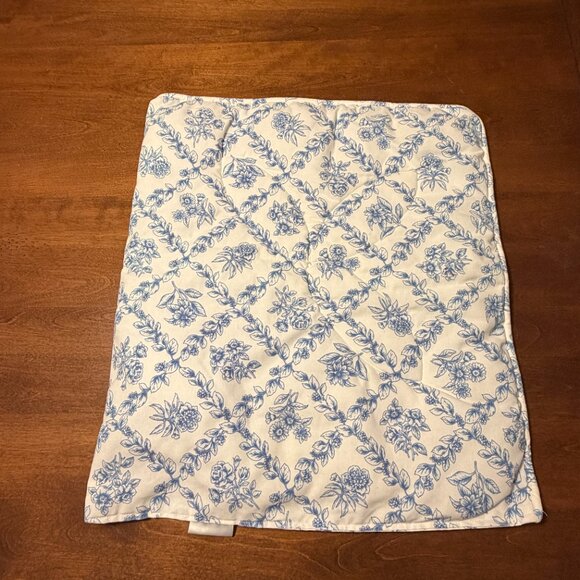 Longaberger basket liner blue white floral quilted toile "cottage trellis" - Picture 3 of 5